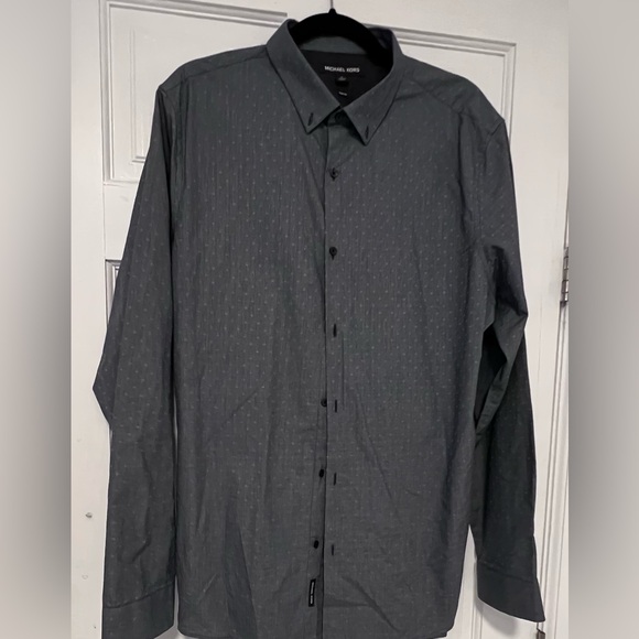slim fit dress slacks Men's Grey w/ Small White Windowpane Long Sleeve Dress Shirt, Stain Repellent, Wrinkle Resistant